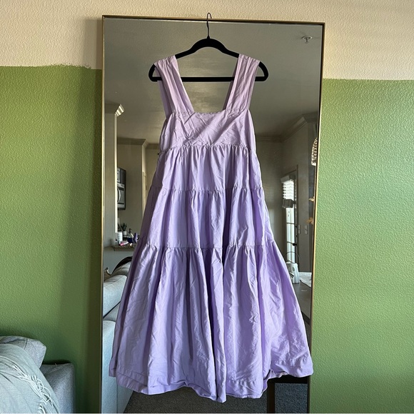 Anthropologie The Helena Square-Neck
Tiered Midi Dress: Smocked in purple - Picture 9 of 13